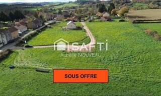 Terrain  571 m² à vendre à Saint-Hilaire-la-Croix (63440)