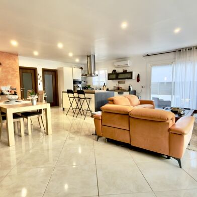 Maison 4 pièces 250000 €