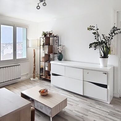 Appartement 3 pièces 99000 €