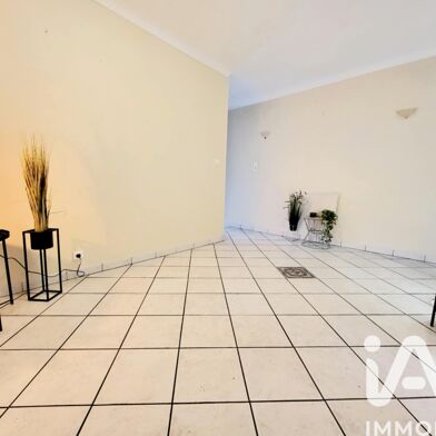 Appartement 4 pièces 165000 €