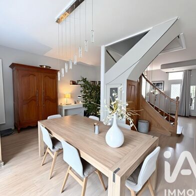 Maison 5 pièces 940000 €