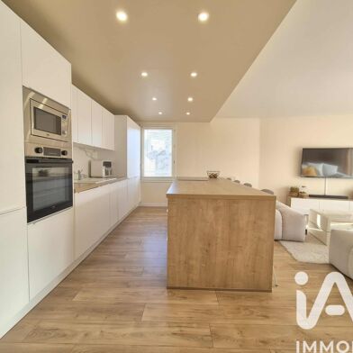 Appartement 5 pièces 275000 €