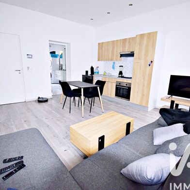 Appartement 3 pièces 130000 €