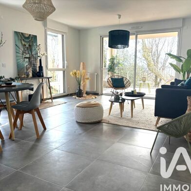 Appartement 4 pièces 363000 €