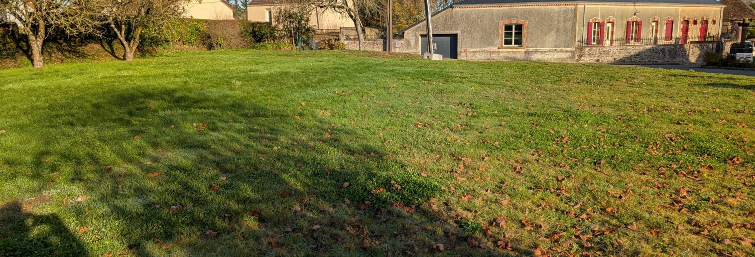 Terrain  852 m² à vendre à Sainte-Sabine-sur-Longève (72380)