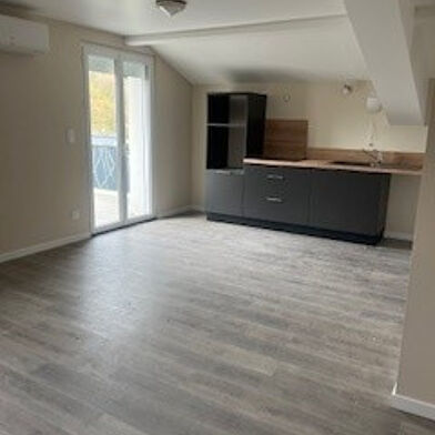 Appartement 3 pièces 670 €