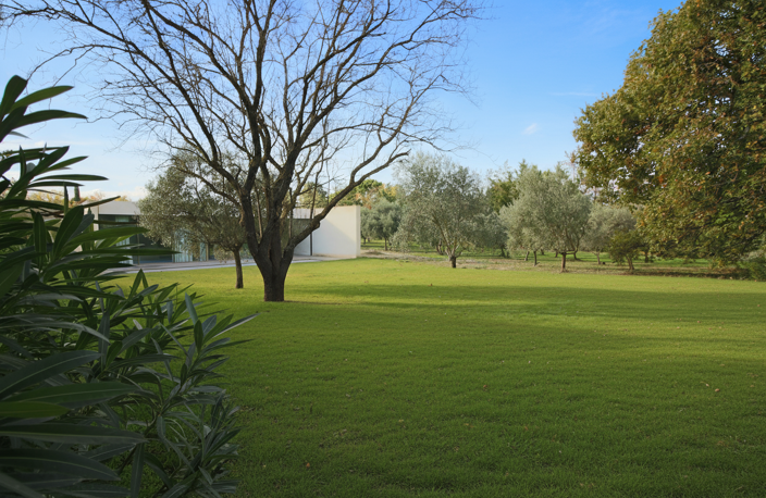 AIX EN PROVENCE - PROCHE CENTRE VILLE - VILLA CONTEMPORAINE-270 m2- — photo 5