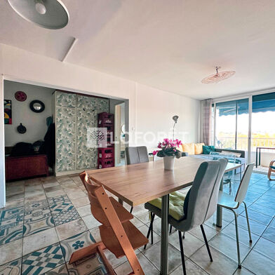 Appartement 4 pièces 270000 €