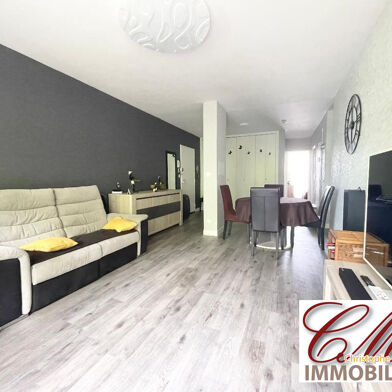 Appartement 3 pièces 107000 €