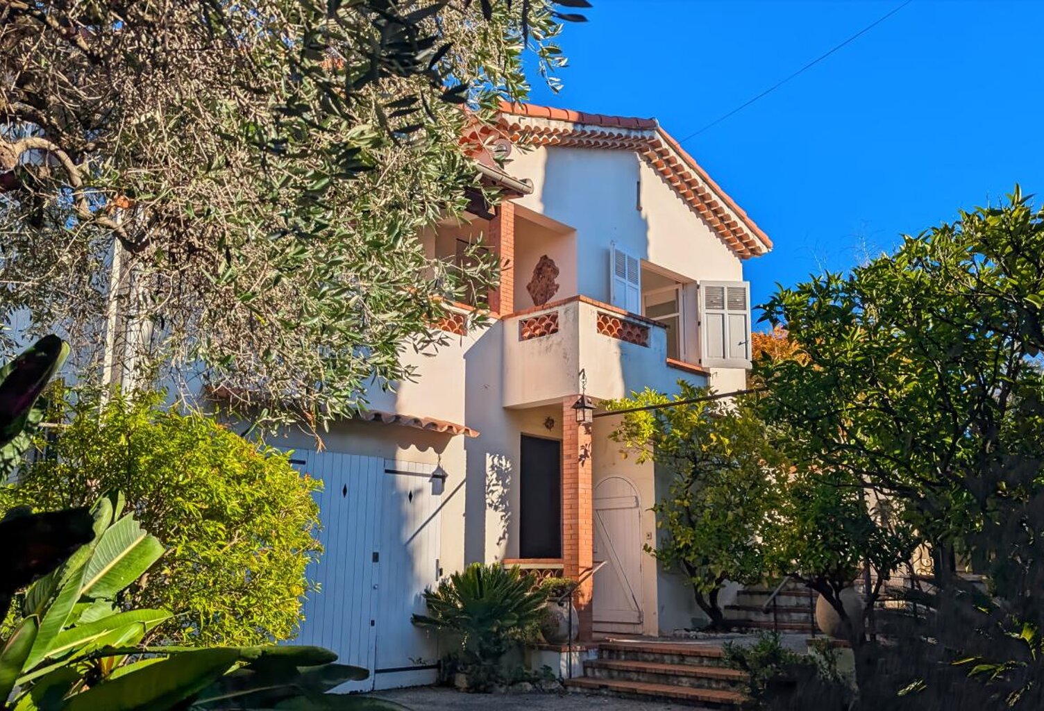 QUARTIER EUROPE | VILLA 7 PIÈCES DE 175 M² – TERRAIN DE 544 M² — photo 1