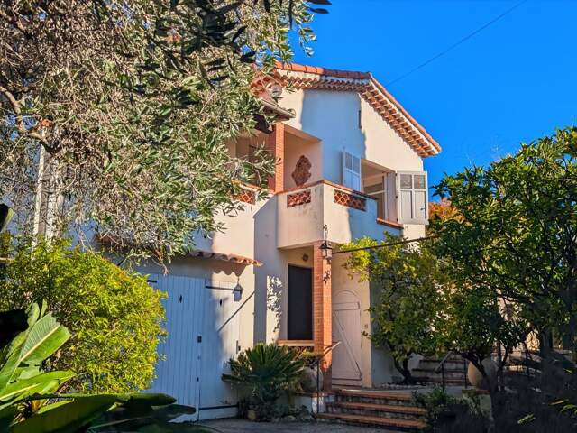 QUARTIER EUROPE | VILLA 7 PIÈCES DE 175 M² – TERRAIN DE 544 M² — photo du bien