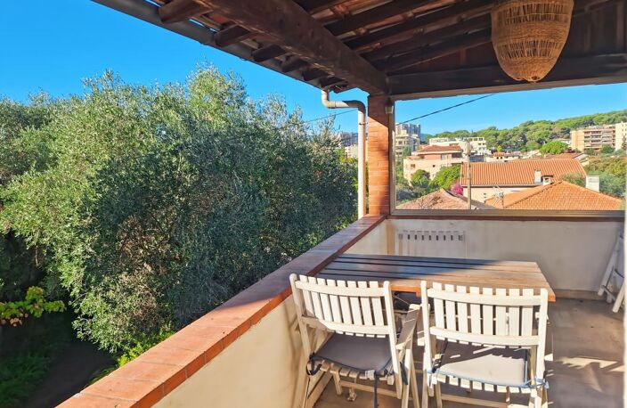 QUARTIER EUROPE | VILLA 7 PIÈCES DE 175 M² – TERRAIN DE 544 M² — photo 3