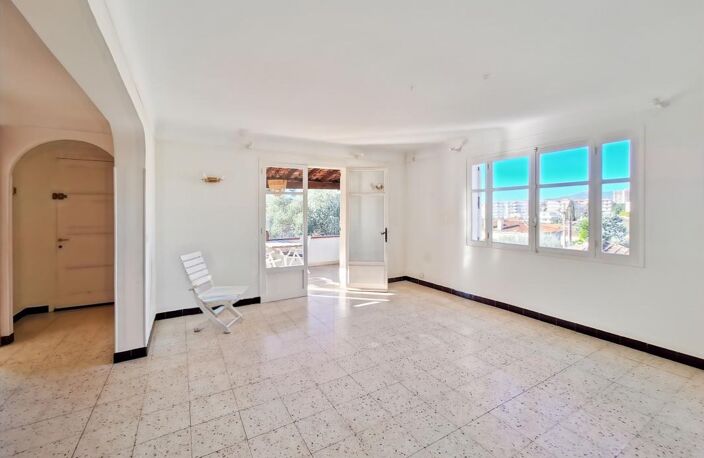 QUARTIER EUROPE | VILLA 7 PIÈCES DE 175 M² – TERRAIN DE 544 M² — photo 4