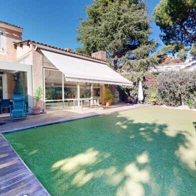 Maison 5 pièces 1000000 €