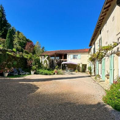 Maison 9 pièces 390000 €