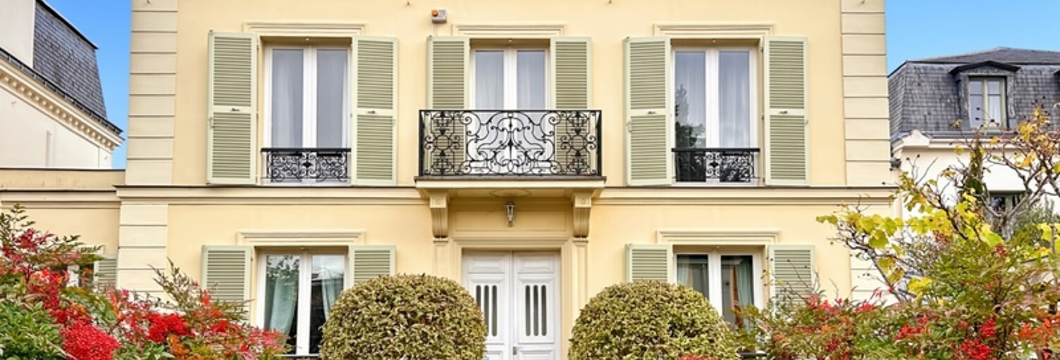 Maison 9 Pièces 250 m² à vendre à Saint-Germain-en-Laye (78100)