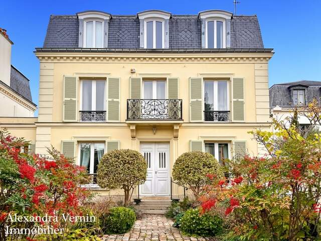 RARE, maison d'exception rue d'Alsace — photo du bien