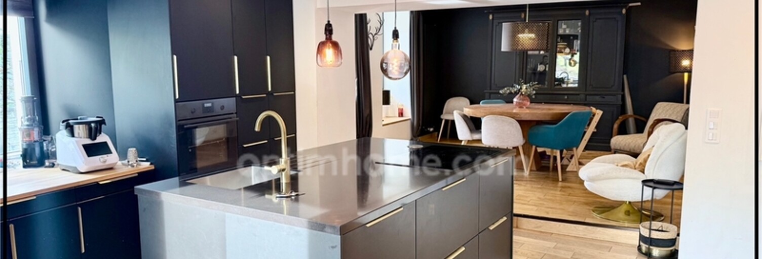 Maison 10 Pièces 300 m² à vendre à Neuvecelle (74500)