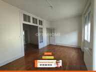Appartement à louer 4 pièces GUEUGNON (71) — photo 2