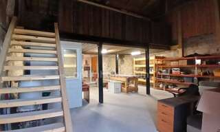 Bureau 5 Pièces 145 m² à vendre à Sainte-Eulalie (33560)