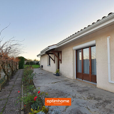 Maison 6 pièces 299999 €