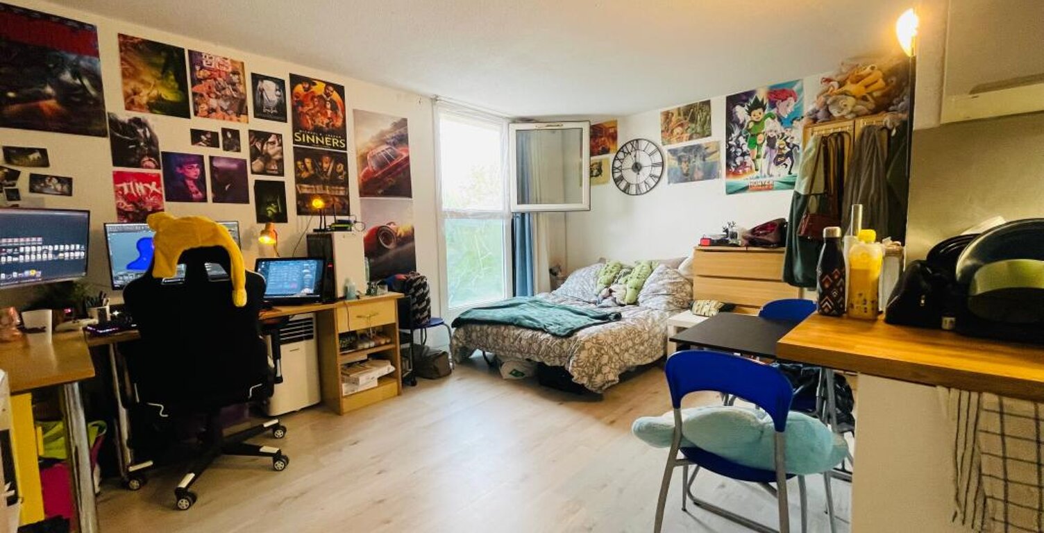 Appartement À Vendre — photo 1