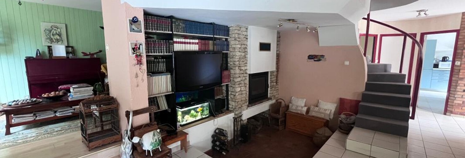 Maison 5 Pièces 196 m² à vendre à Breuil-Magné (17870)