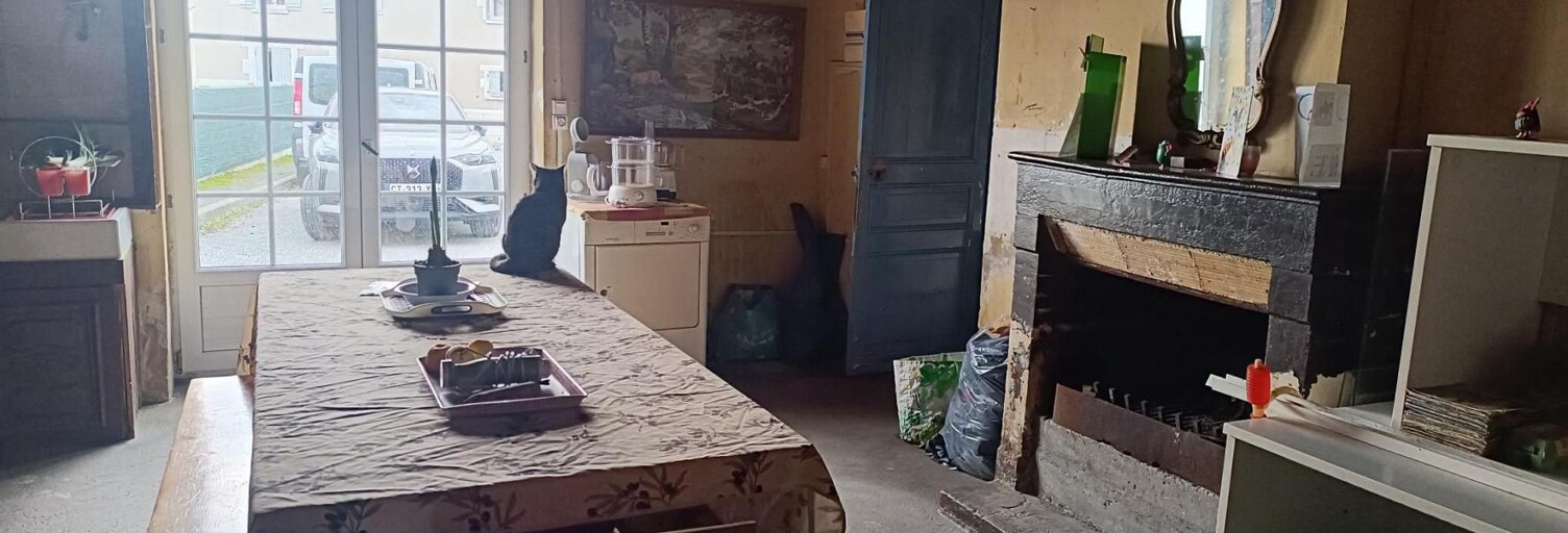 Maison 4 Pièces 101 m² à vendre à Saint-Pierre-la-Noue (17700)