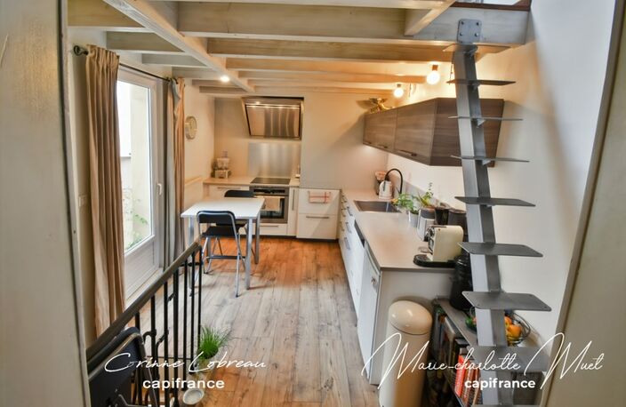 Maison de ville avec deux habitations indépendantes et cour privative — photo 4