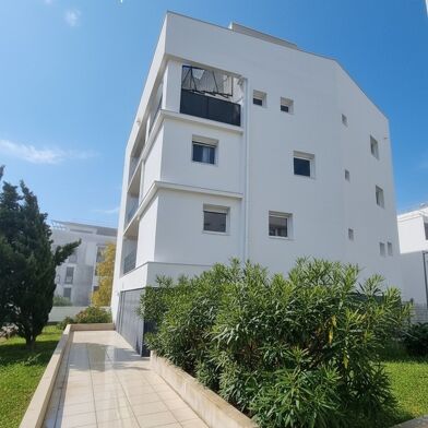 Appartement 3 pièces 244000 €