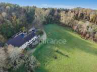A vendre, maison de 364 m² entourée de plus de 2,5 hectares de terrain à Carsac-Aillac avec 3 gîtes meublés, une maison d'habitation et une piscine — photo 3