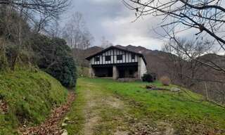 Maison 8 Pièces 220 m² à vendre à Sare (64310)