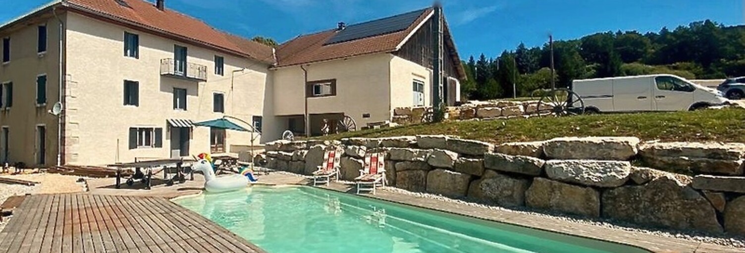 Maison 8 Pièces 280 m² à vendre à Plateau d'Hauteville (01110)