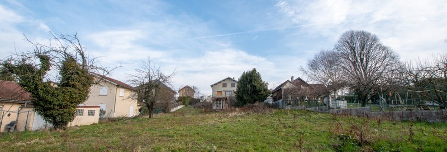 Terrain  558 m² à vendre à Moirans (38430)
