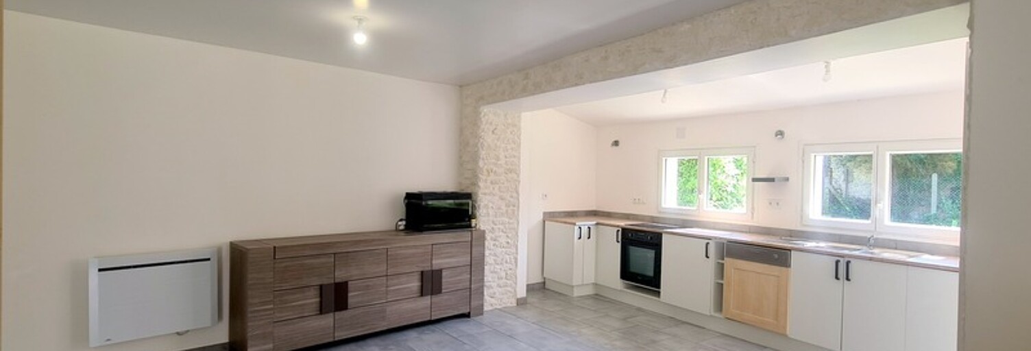 Maison 3 Pièces 88 m² à louer à Saint-Jean-d'Angély (17400)