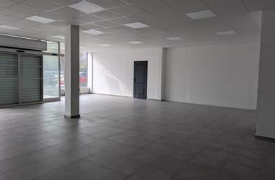 Local commercial 167 m² à vendre SAINT MARTIN LE VINOUX (38) — photo du bien