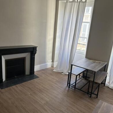 Appartement 2 pièces 580 €