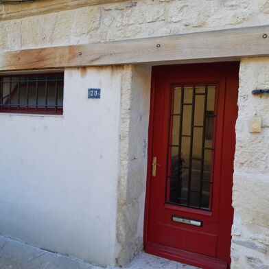 Appartement 3 pièces 900 €