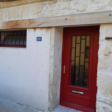 Appartement 3 pièces 900 €