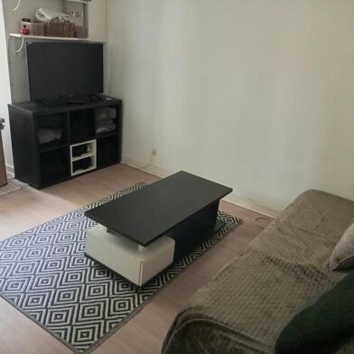 Appartement 1 pièces 450 €