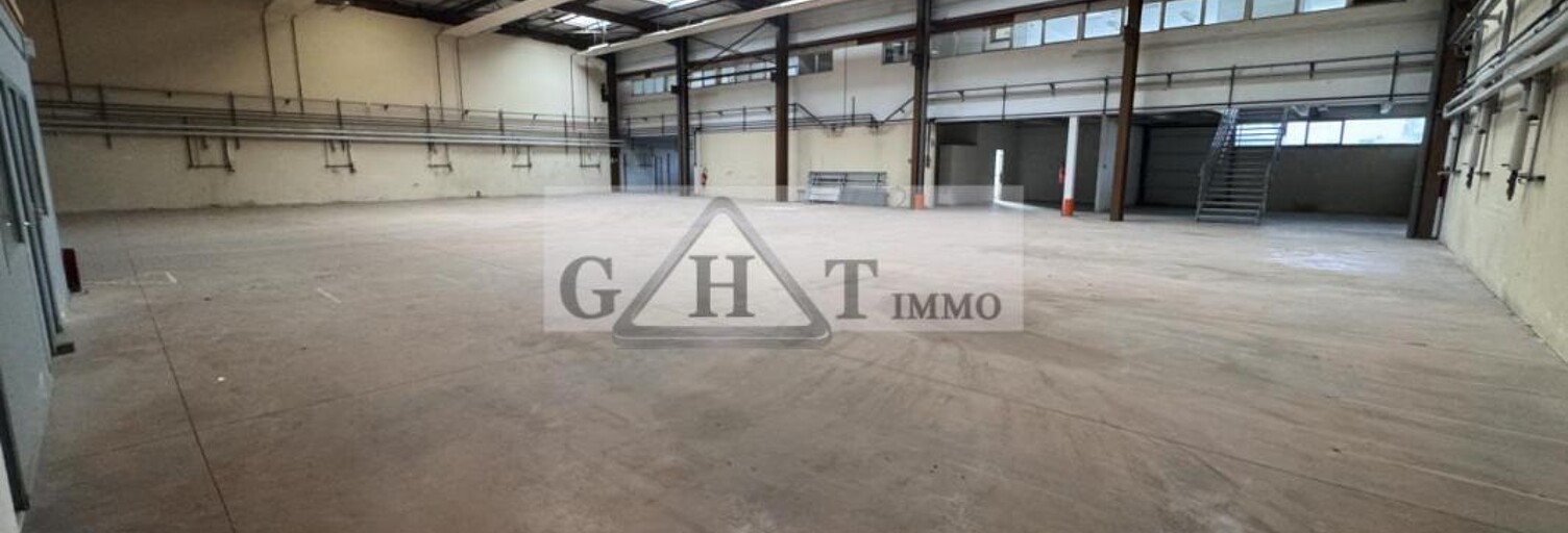 Local industriel  1350 m² à louer à Pontoise (95000)