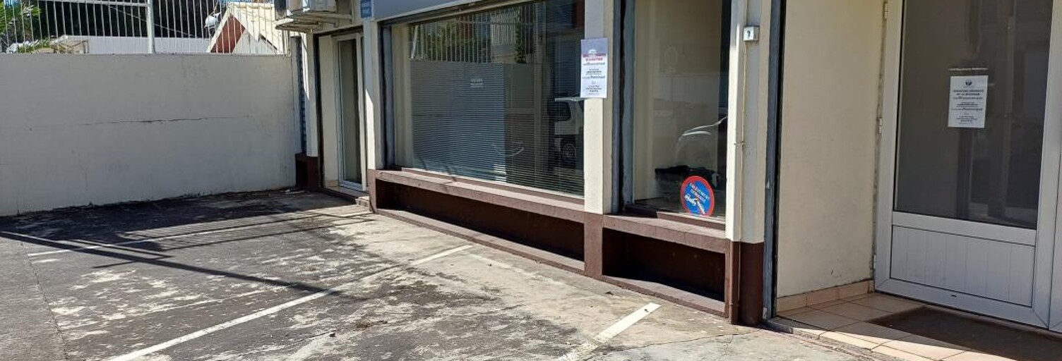 Commerce  123 m² à louer à Saint-Denis (97400)