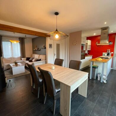 Maison 4 pièces 1400 €