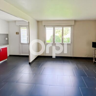 Appartement 3 pièces 135000 €