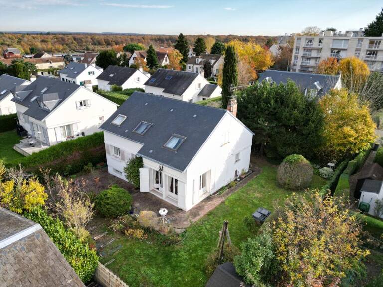 Maison À Vendre — photo 1