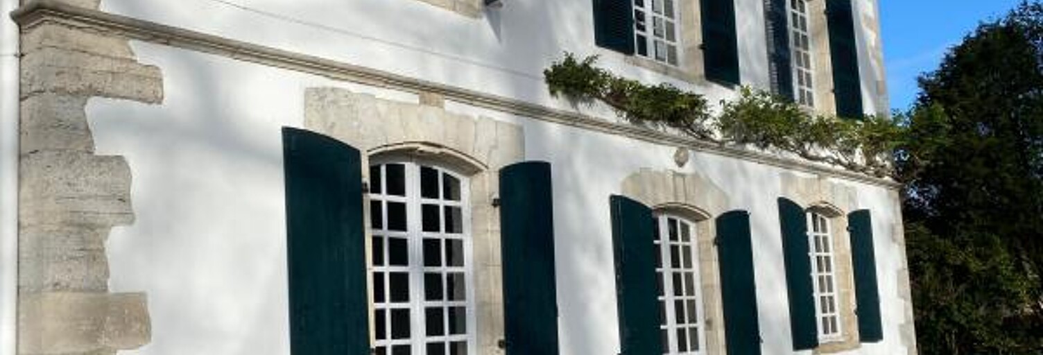 Maison 8 Pièces 408 m² à vendre à Saint-Martin-de-Seignanx (40390)