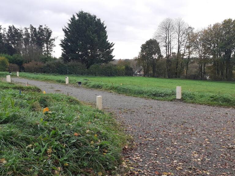 LA COUYERE  -    Terrain viabilisé - 350m² — photo 1