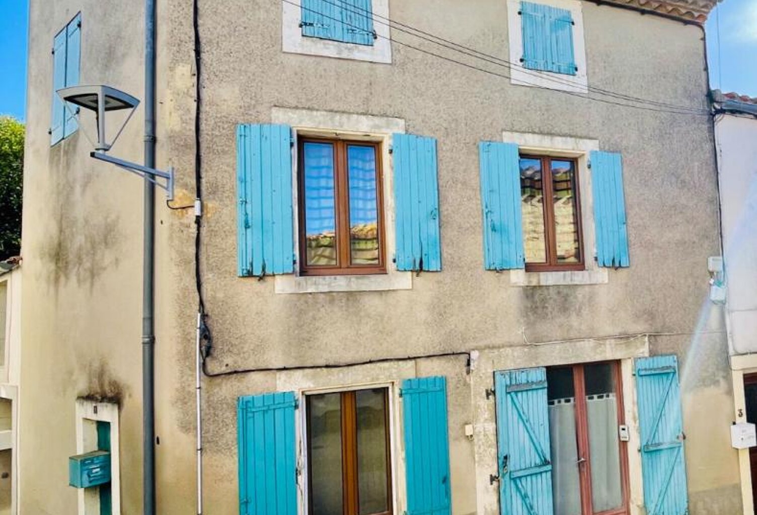 RUSTIQUES   MAISON DE VILLAGE 3 CHAMBRES  DPE C — photo 1