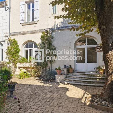 Maison 8 pièces 649000 €