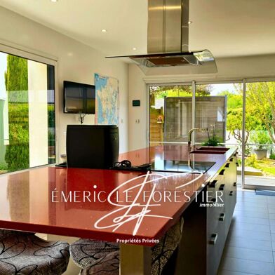 Maison 7 pièces 369900 €